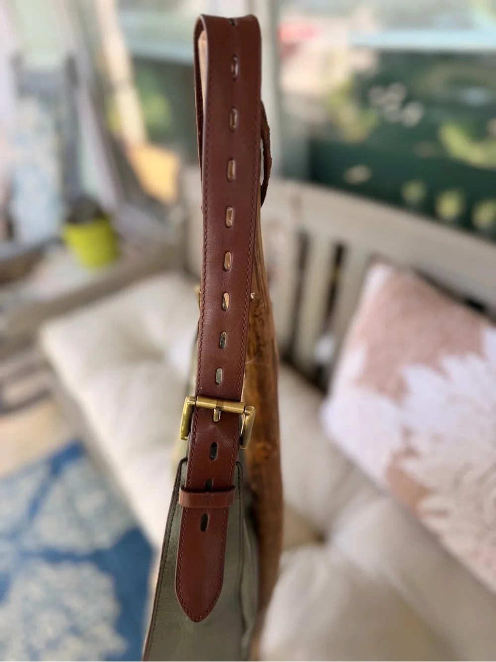 Women's Leather Hobo Shoulder Bag in Eucalyptus Green